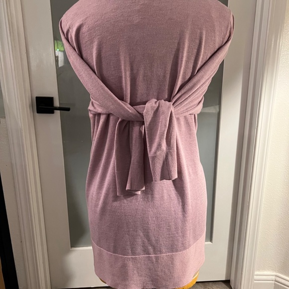 Top - Picture 3 of 3